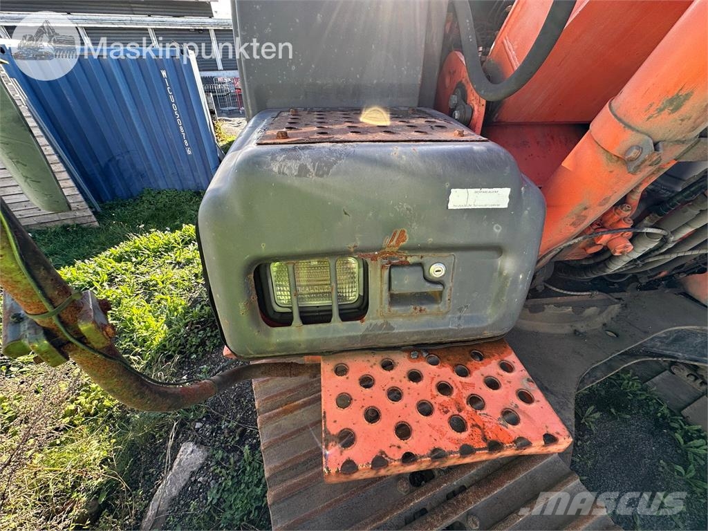 Hitachi ZX130 Escavatori cingolati