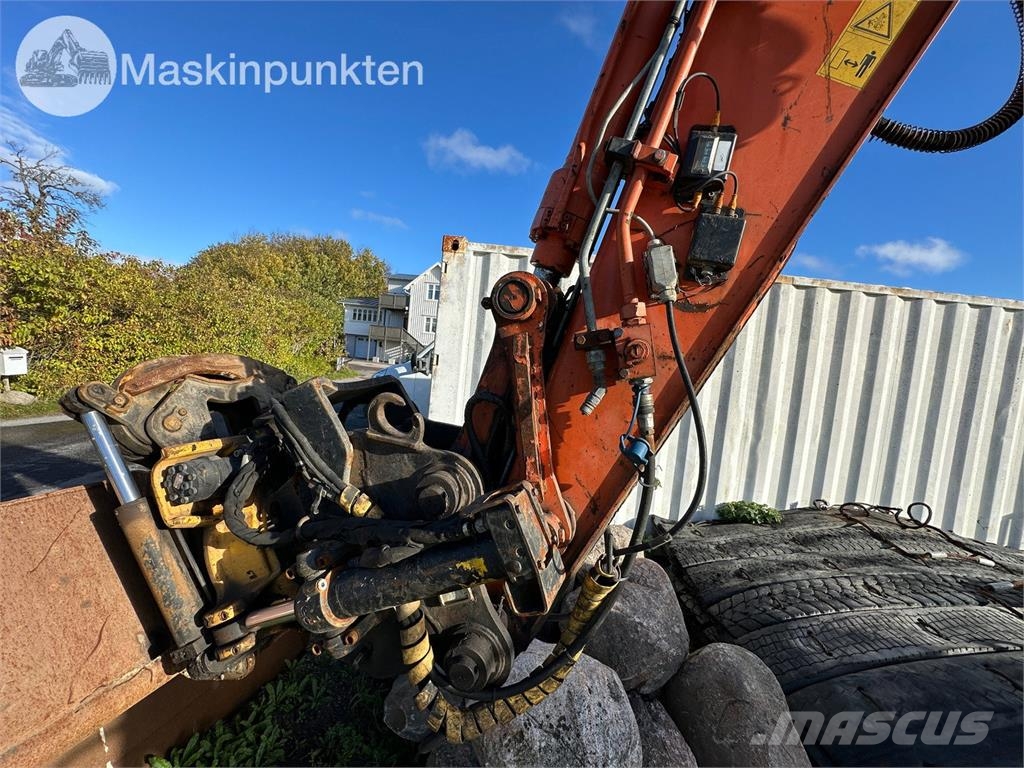 Hitachi ZX130 Escavatori cingolati