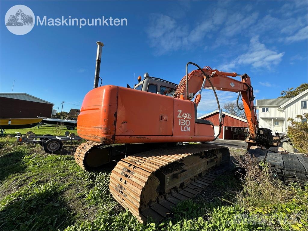 Hitachi ZX130 Escavatori cingolati
