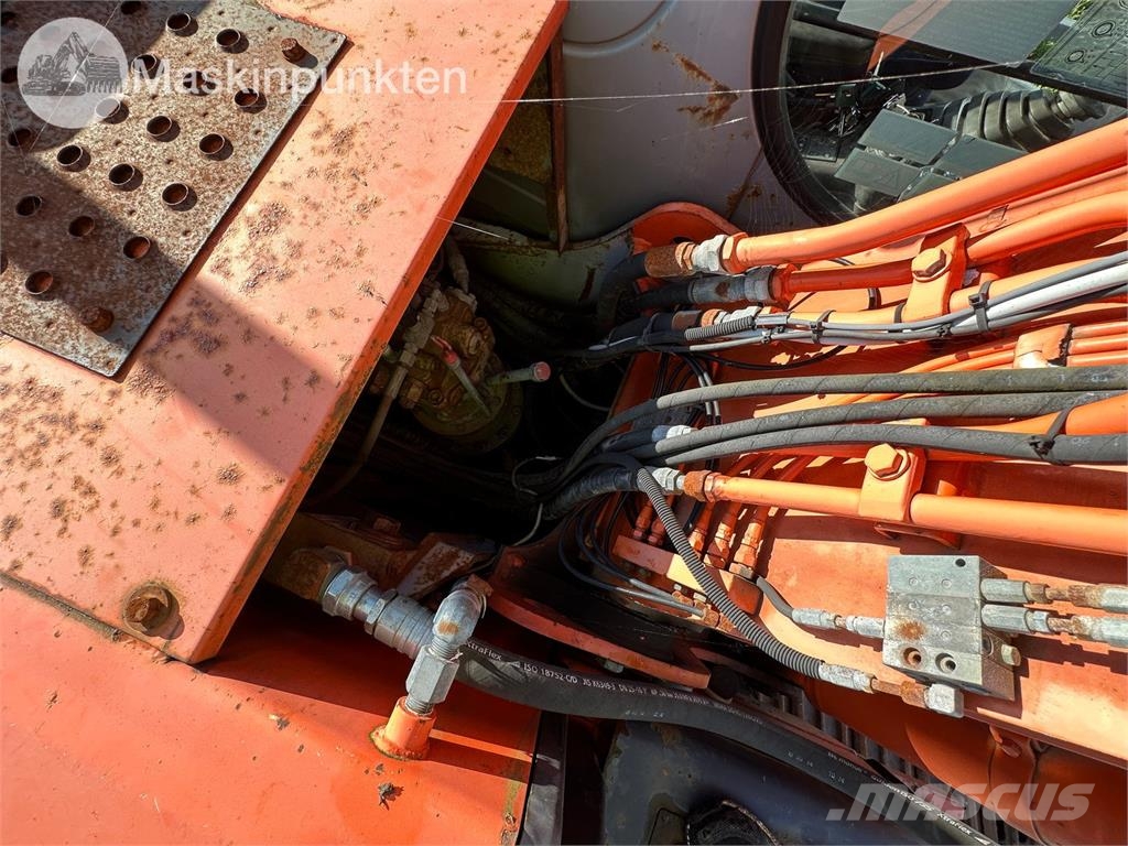 Hitachi ZX130 Escavatori cingolati