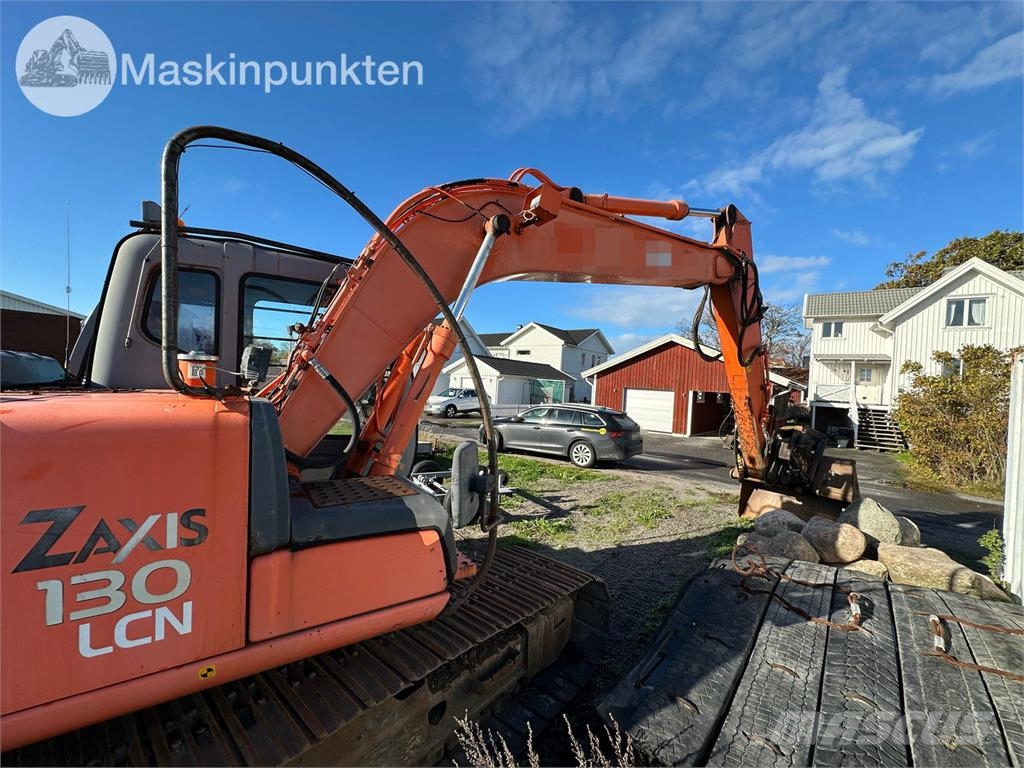 Hitachi ZX130 Escavatori cingolati