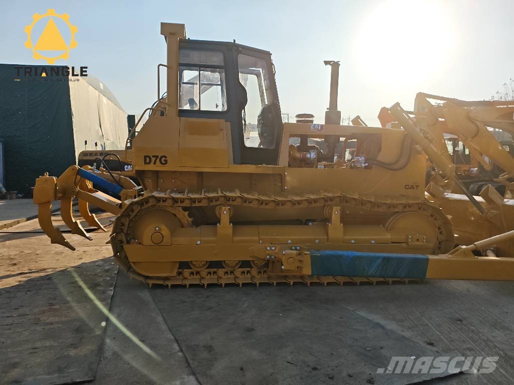 CAT D 7 G Kāpurķēžu buldozeri