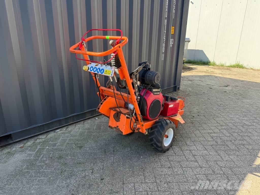dosko boomstronkhakselaar Landbouw - overige