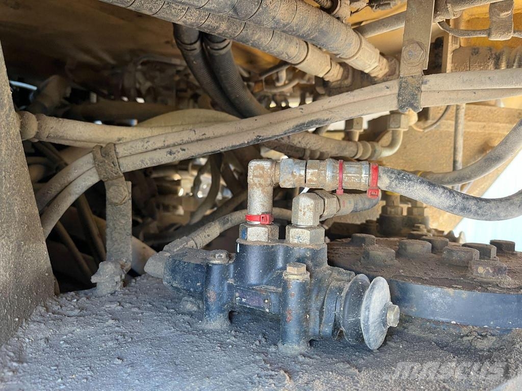 Komatsu WA500-6 Central Lubrication | Scale 휠로우더