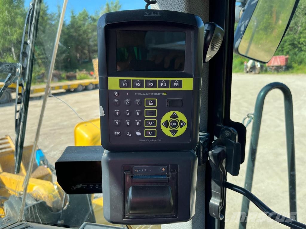 Komatsu WA500-6 Central Lubrication | Scale 휠로우더