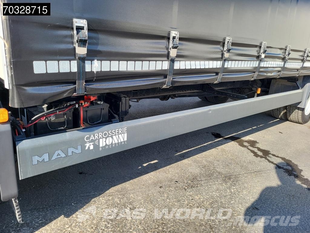 MAN TGL 12.220 4X2 12tonner curtainsider 2000kg Ladebo Camión con caja abierta