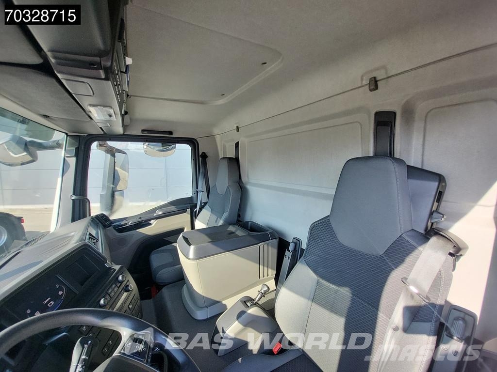 MAN TGL 12.220 4X2 12tonner curtainsider 2000kg Ladebo Camión con caja abierta