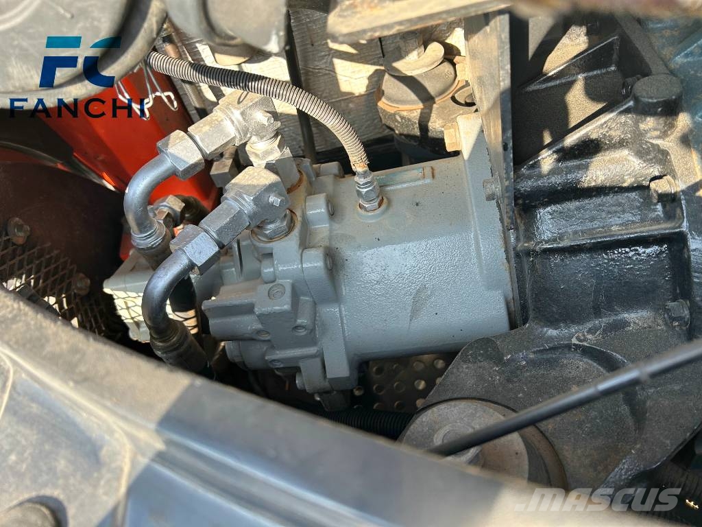 Kubota KX 183 Малые экскаваторы 7т-12т