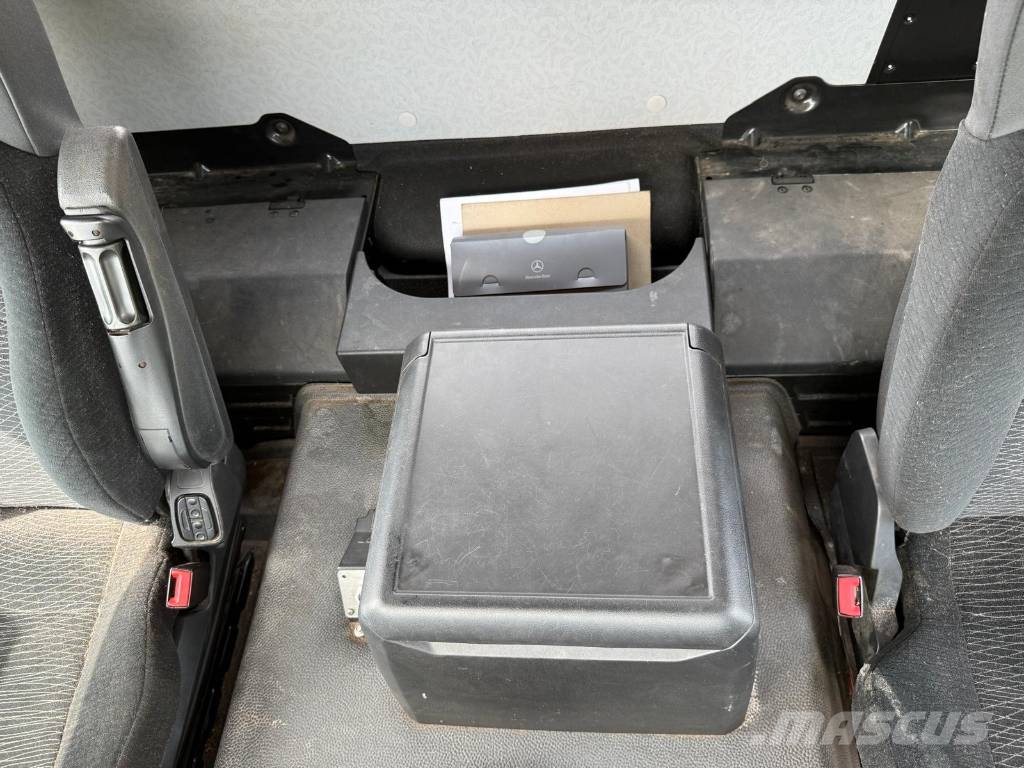 Mercedes-Benz Arocs 963-8-G Tipper Bañeras basculantes usadas