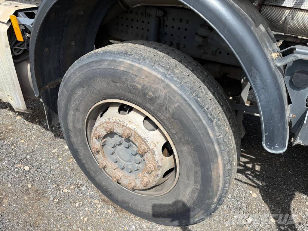 Mercedes-Benz Arocs 963-8-G Tipper Bañeras basculantes usadas