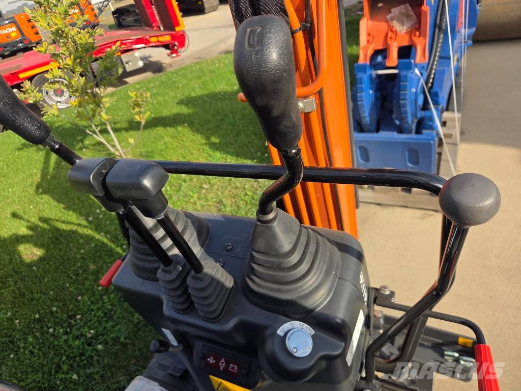 Hitachi ZX 10 U-6, digging depth 2m,quick coupler+3buckets Mini bageri <7t