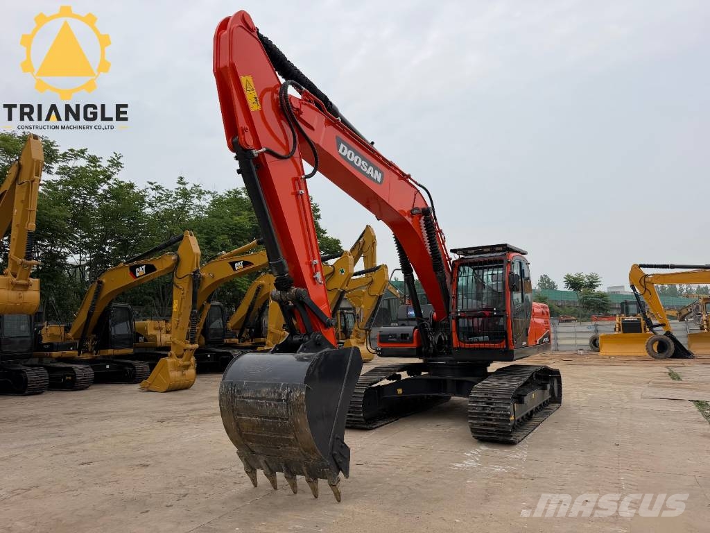 Doosan DX 225 LCA 대형 굴삭기 29톤 이상