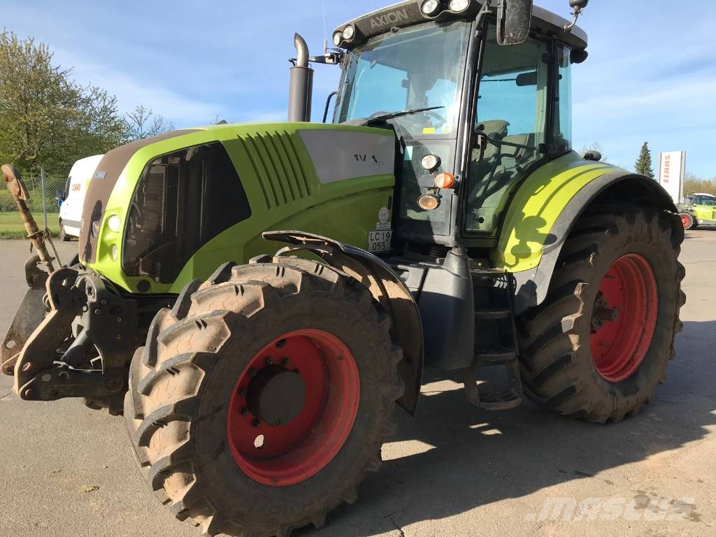 Claas Axion 810