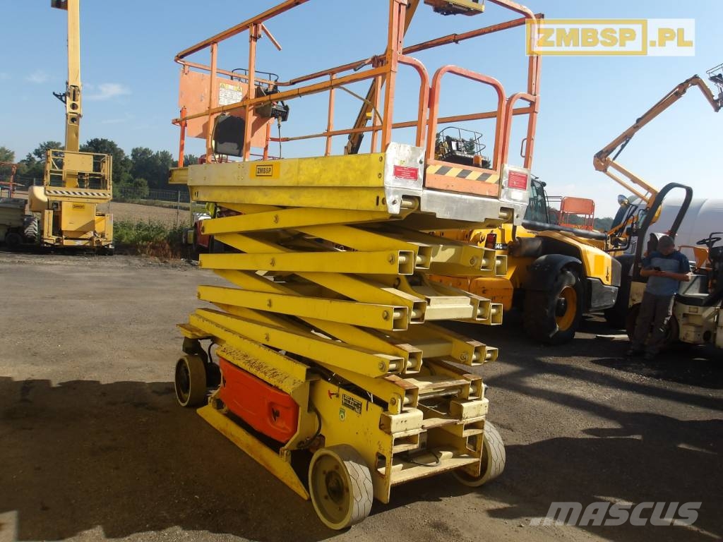 JLG 3246 ES Schaarhoogwerkers