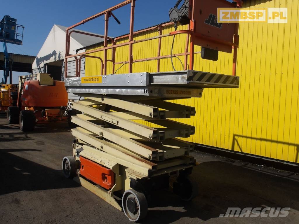 JLG 3246 ES Schaarhoogwerkers