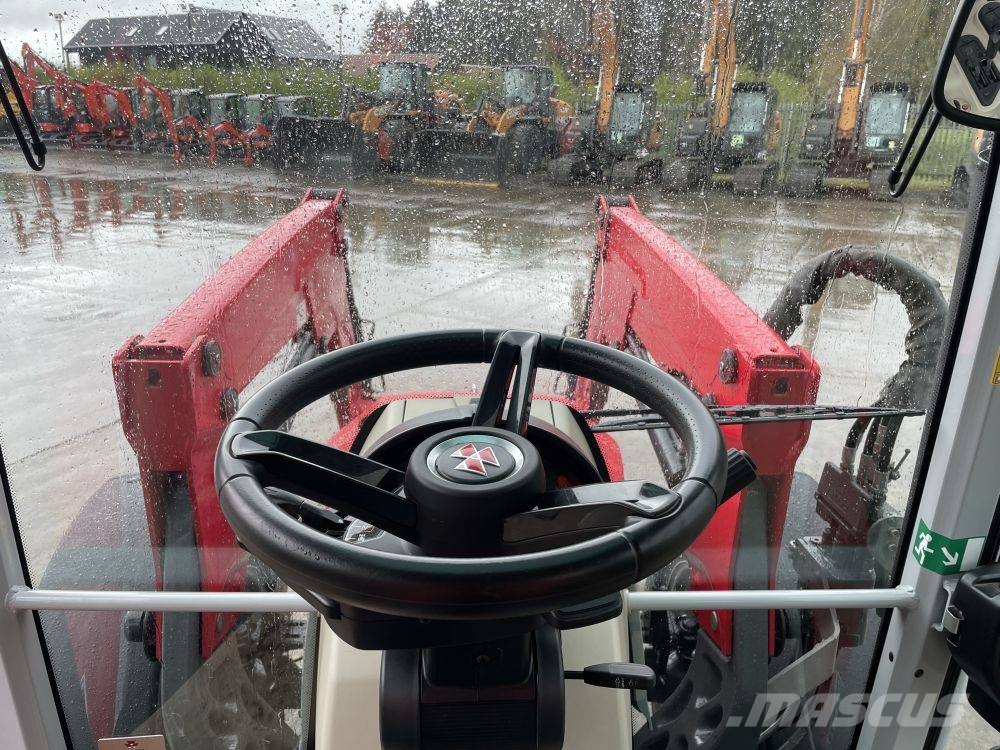 Massey Ferguson 5S.125 Traktoren