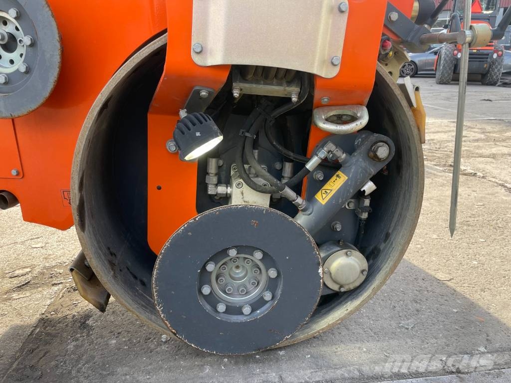Hamm HD 12 VV Twin drum rollers