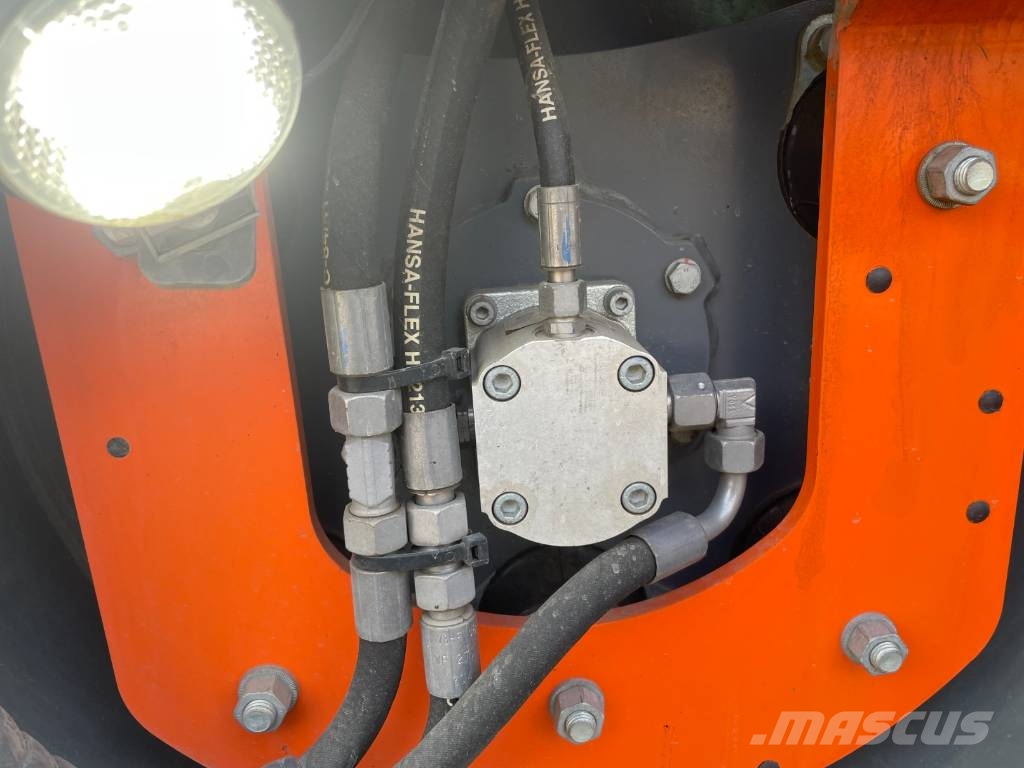 Hamm HD 12 VV Twin drum rollers