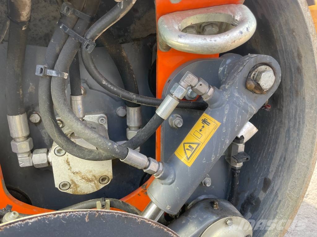 Hamm HD 12 VV Twin drum rollers