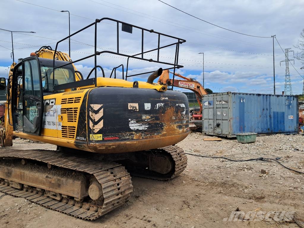 JCB JS 220 LC Rupsgraafmachines