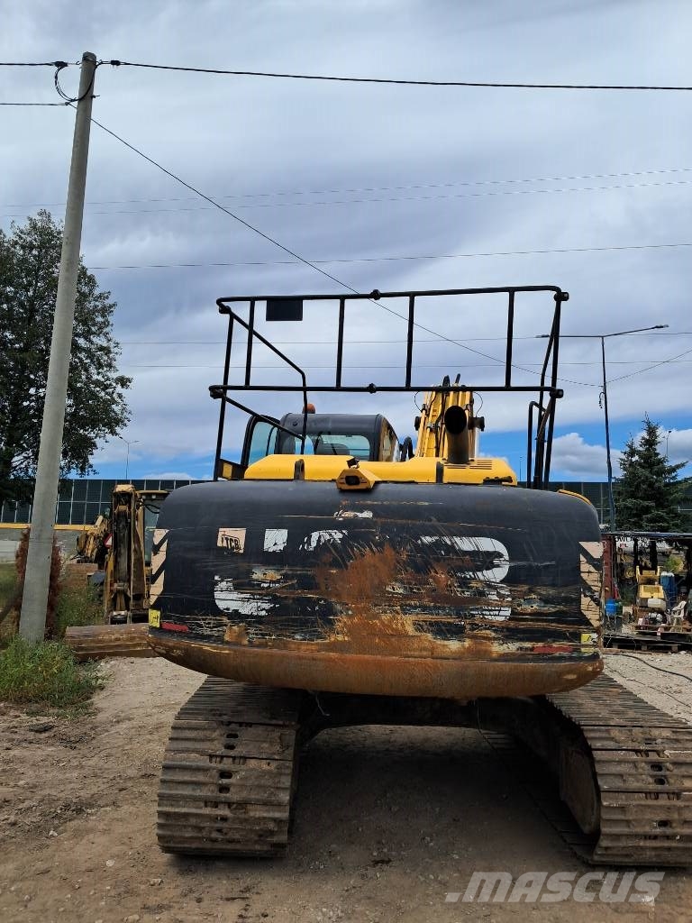 JCB JS 220 LC Rupsgraafmachines