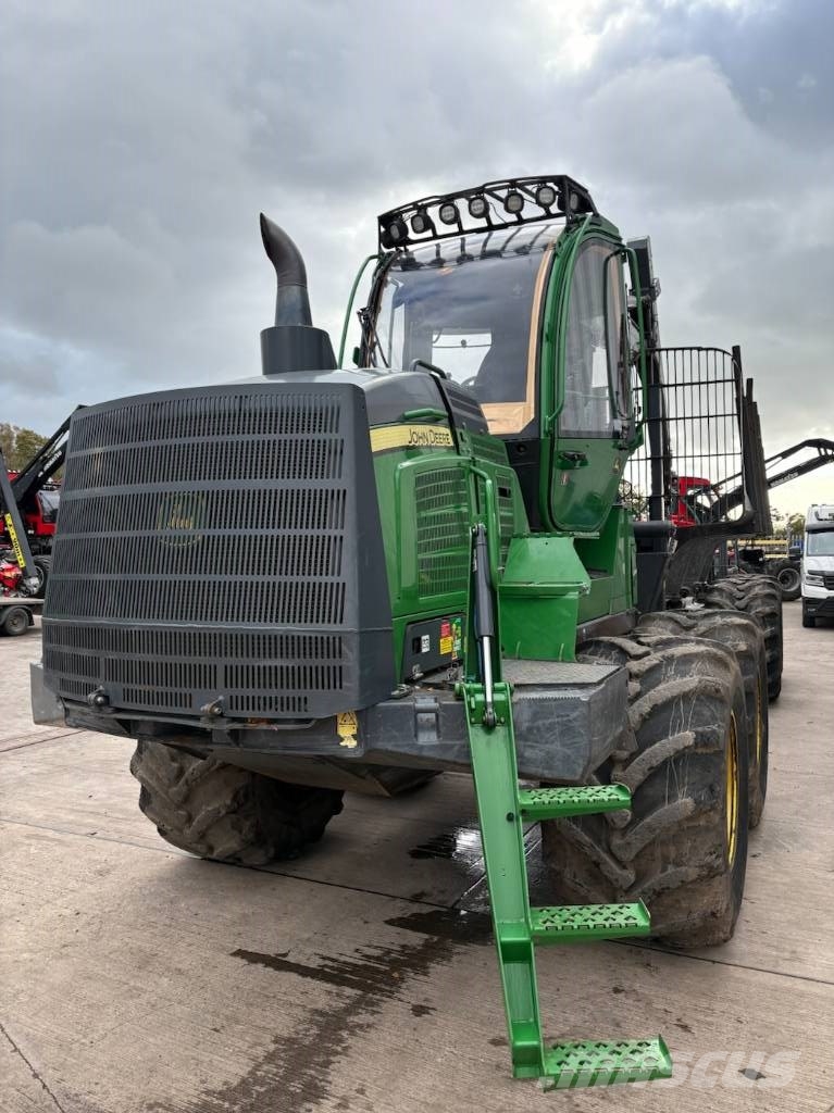 John Deere 1110 G Lassbærere