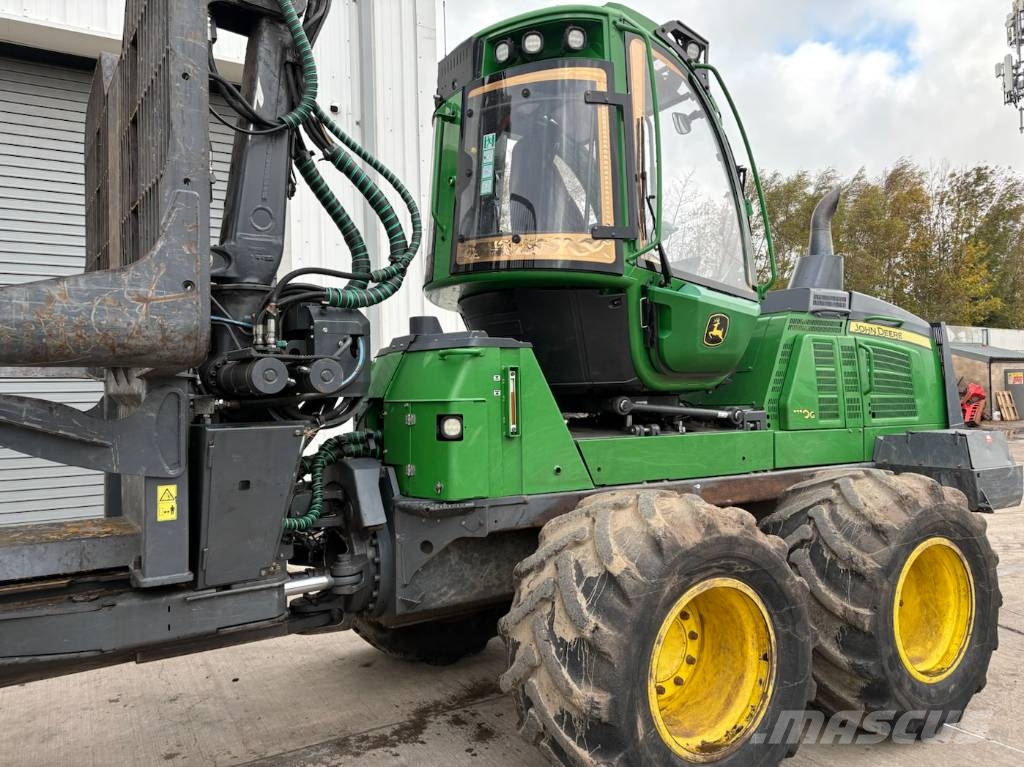 John Deere 1110 G Lassbærere