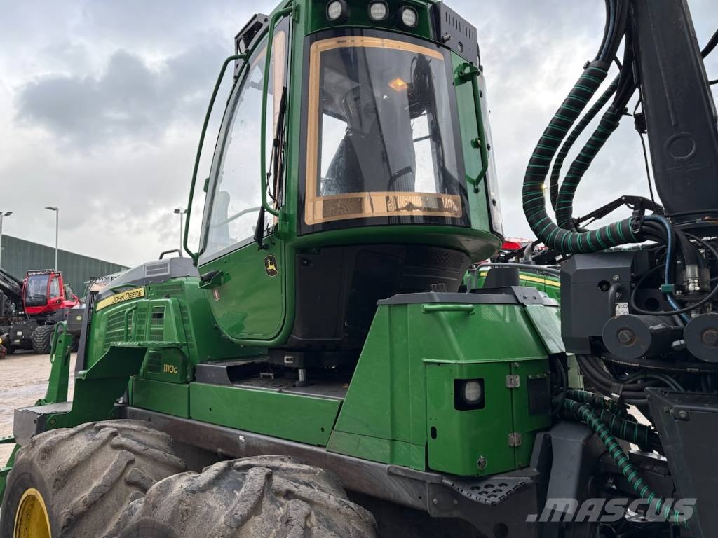 John Deere 1110 G Lassbærere