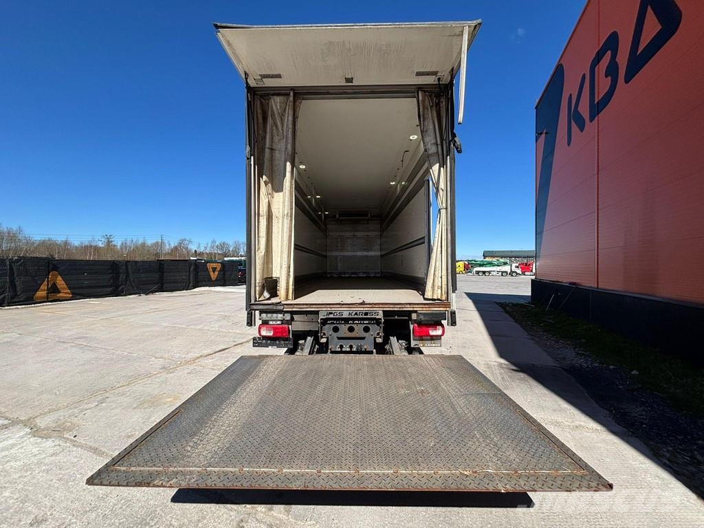 DAF CF 450 6x2 SUPRA 950 U / BOX L=9408 mm Temperature controlled trucks
