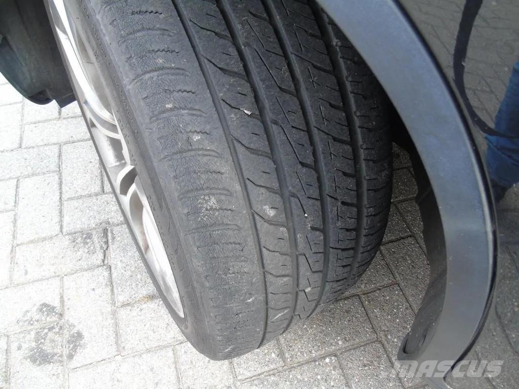 BMW X6 335 i + luxe edition + automatic Biler