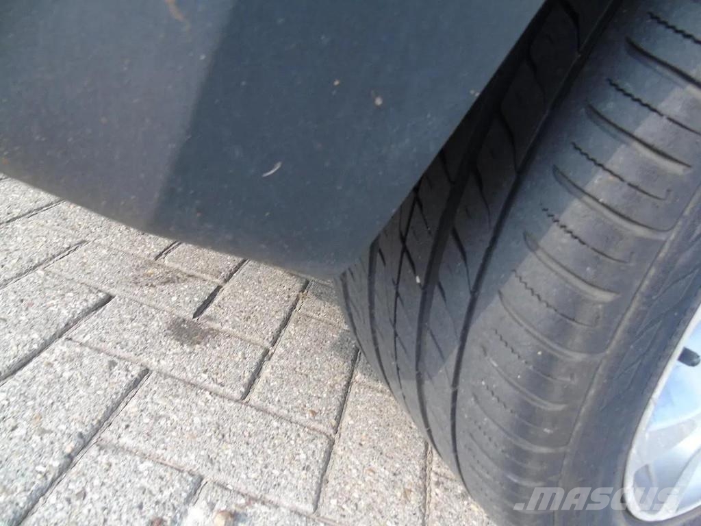 BMW X6 335 i + luxe edition + automatic Biler