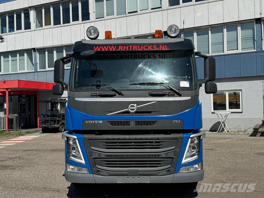 Volvo FM 460 8X2 EURO 6 + INOX TANK 21700 Liter شاحنات ذات صهاريج