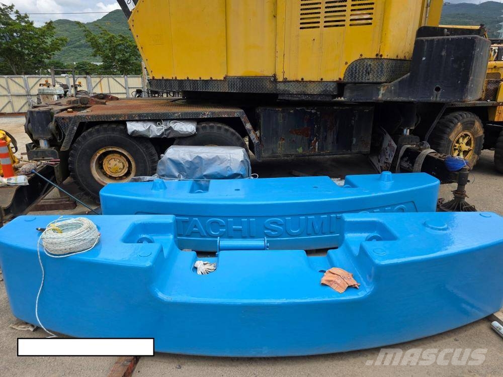 Sumitomo SCX900-2 رافعات مجنزرة