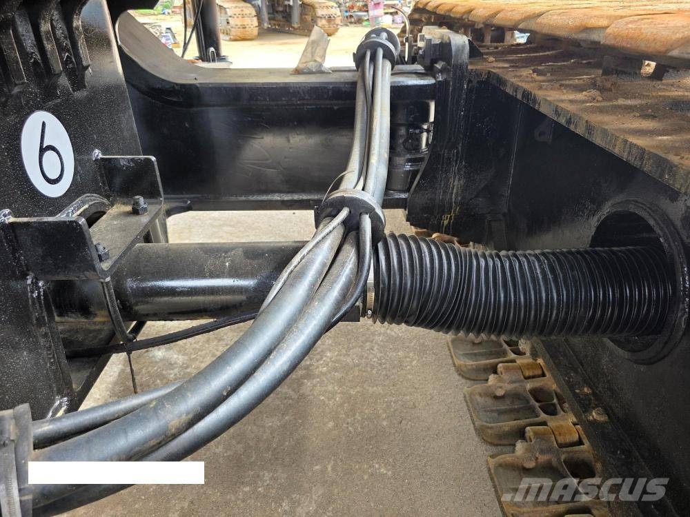 Sumitomo SCX900-2 رافعات مجنزرة