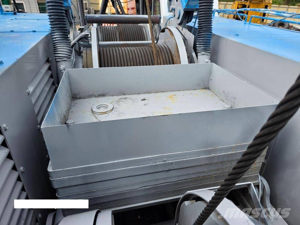 Sumitomo SCX900-2 رافعات مجنزرة