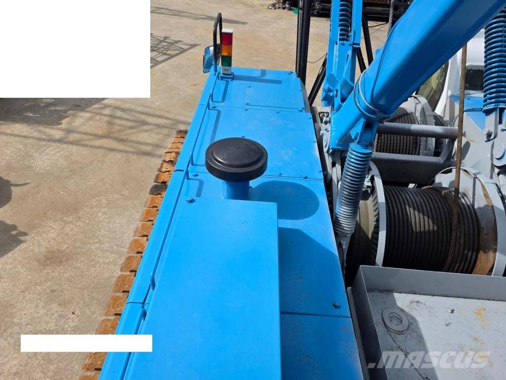 Sumitomo SCX900-2 رافعات مجنزرة
