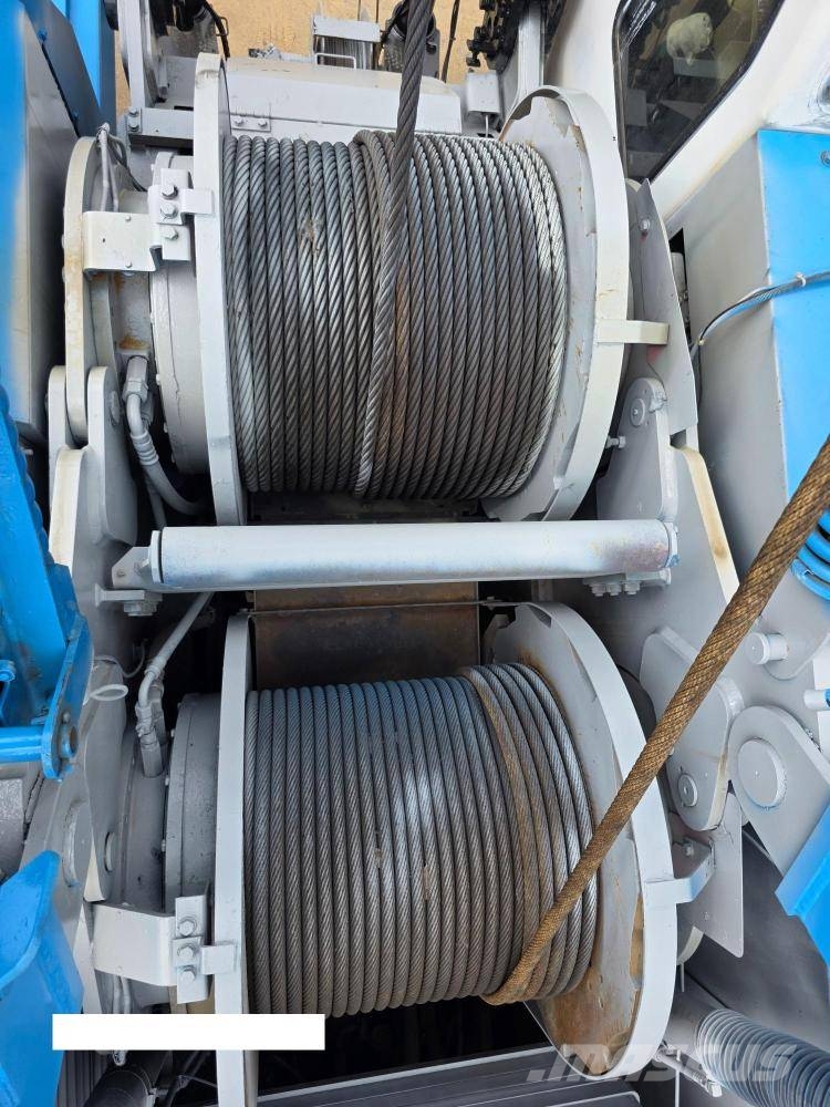 Sumitomo SCX900-2 رافعات مجنزرة