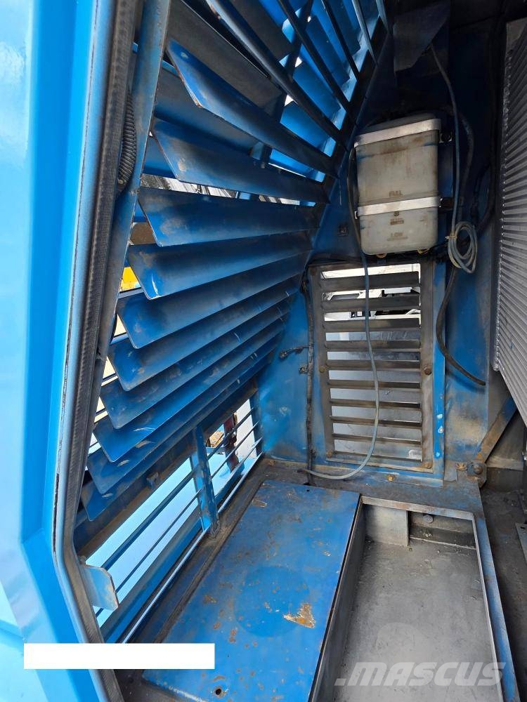 Sumitomo SCX900-2 رافعات مجنزرة
