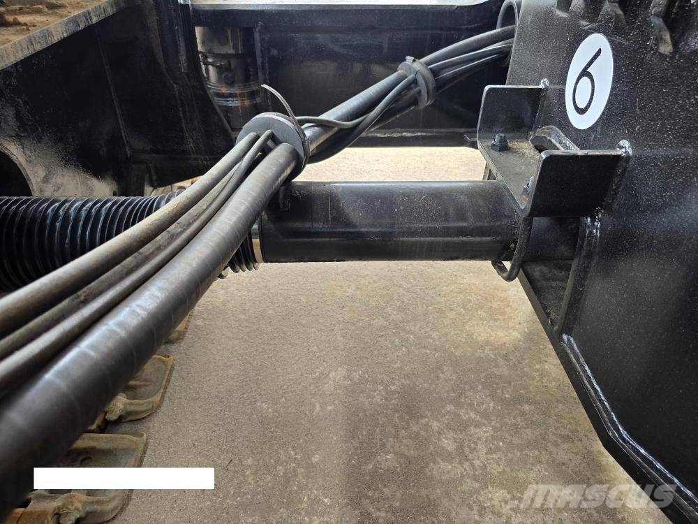 Sumitomo SCX900-2 رافعات مجنزرة