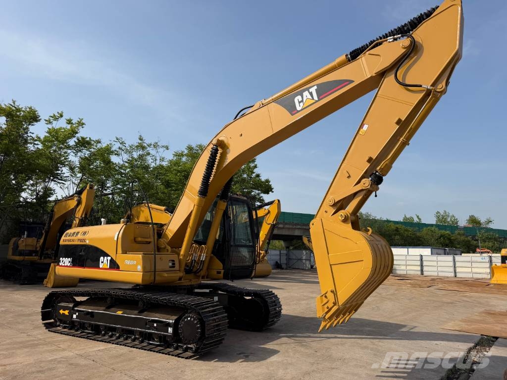 CAT 320 Raupenbagger