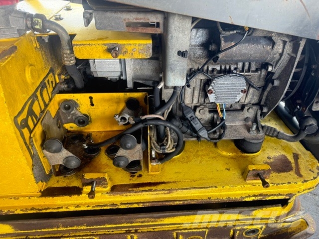 Wacker Neuson DPU 100-70 LES Nabijači zemlje
