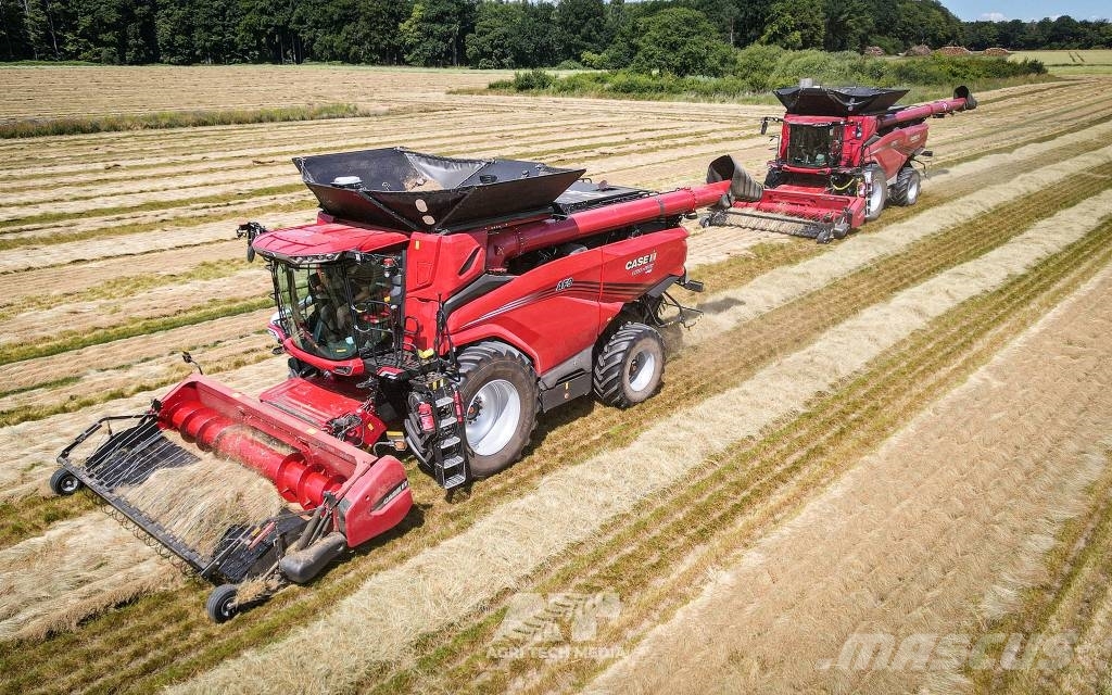 Case IH Axial Flow AF10 Combine harvesters