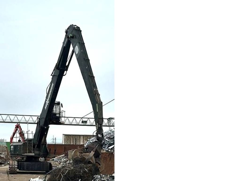 Sennebogen 835 Umschlagbagger mit Kettenlaufwerk Excavadoras de ruedas