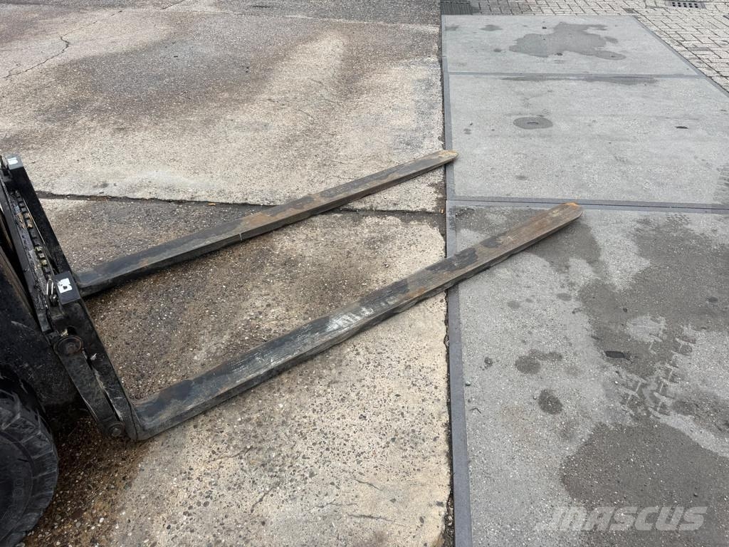 Toyota 7FD25 2500 KG heftruck Diesel Triplo mast Sideshif Πετρελαιοκίνητα Κλαρκ