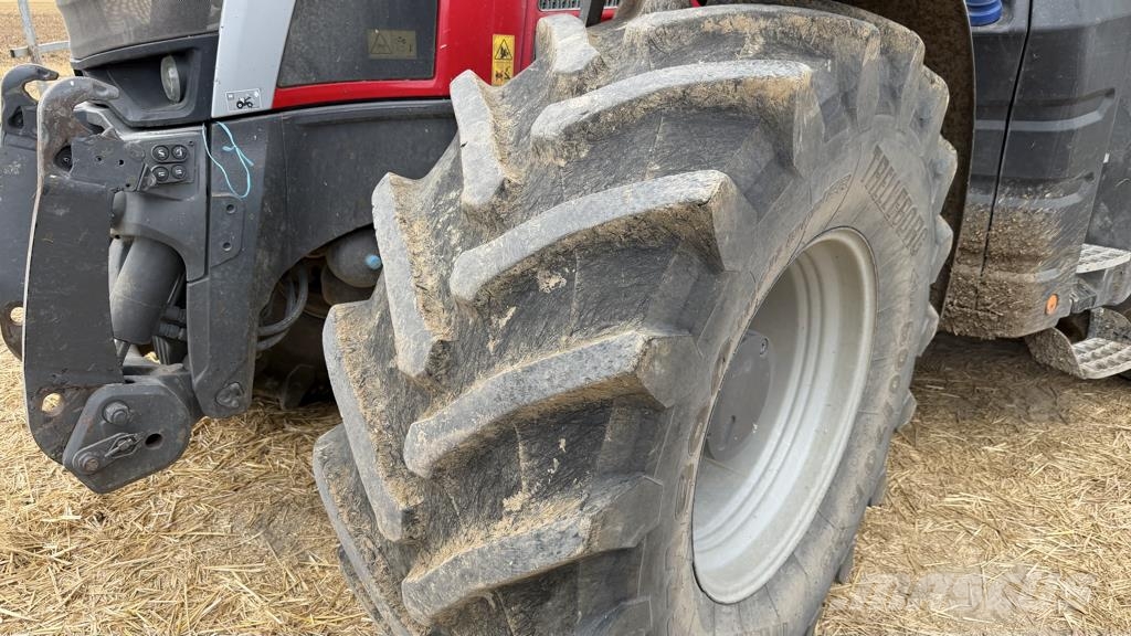Massey Ferguson 8S.265 Трактори