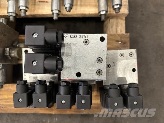Sandvik ZAWÓR HYDRAULICZNY STERUJĄCE 유압식 기계