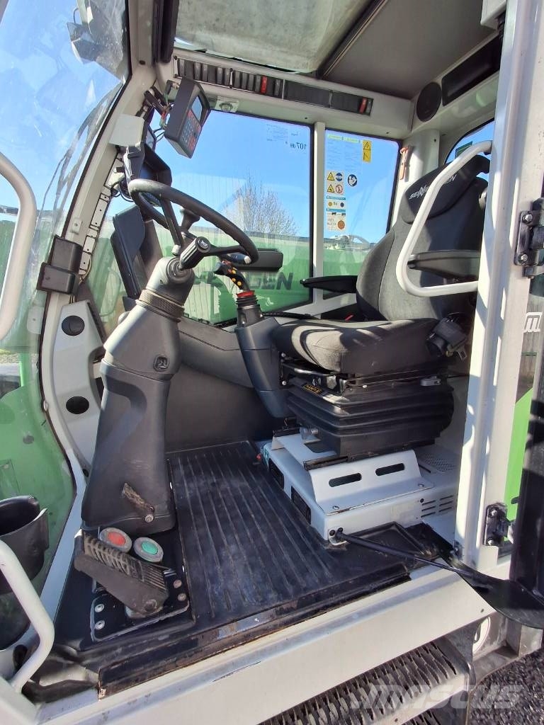 Sennebogen 355 E テレスコーピックハンドラー