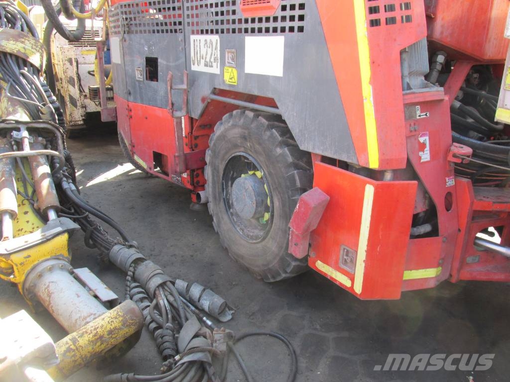 Sandvik DD 321 Plataformas horizontales de perforación