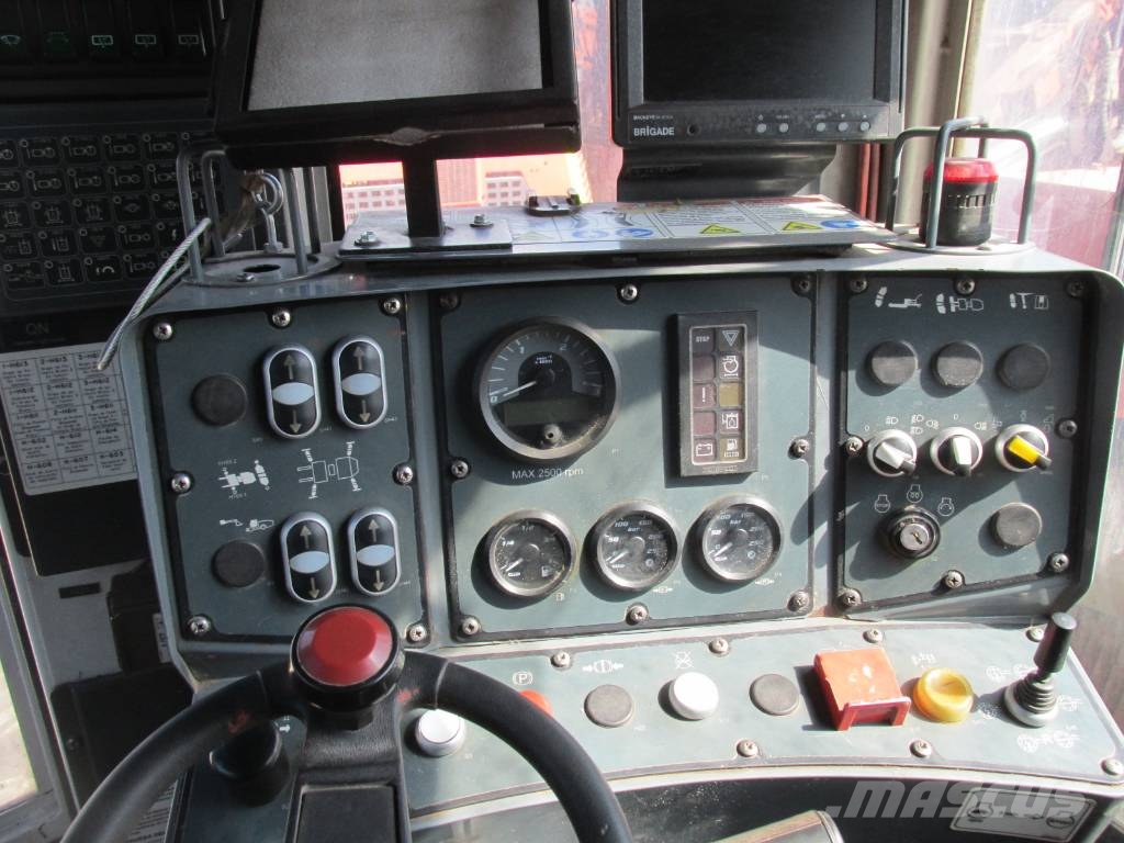 Sandvik DD 321 Plataformas horizontales de perforación