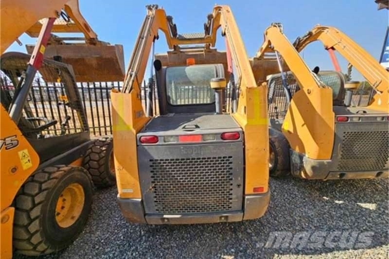 International SKIDSTEER SR175 기타 트럭